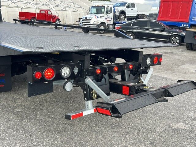 2025 Peterbilt 536 22&apos; Jerr-Dan Rollback Car Carrier Truck Miami FL