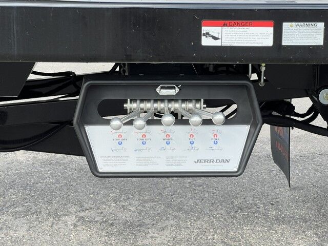 2025 Peterbilt 536 22&apos; Jerr-Dan Rollback Car Carrier Truck Miami FL