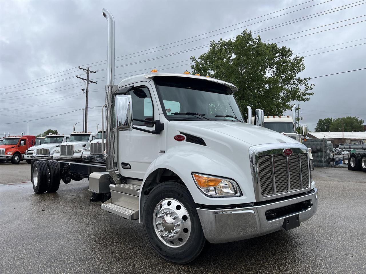 2025 Peterbilt 536 Cab & Chassis Fargo ND