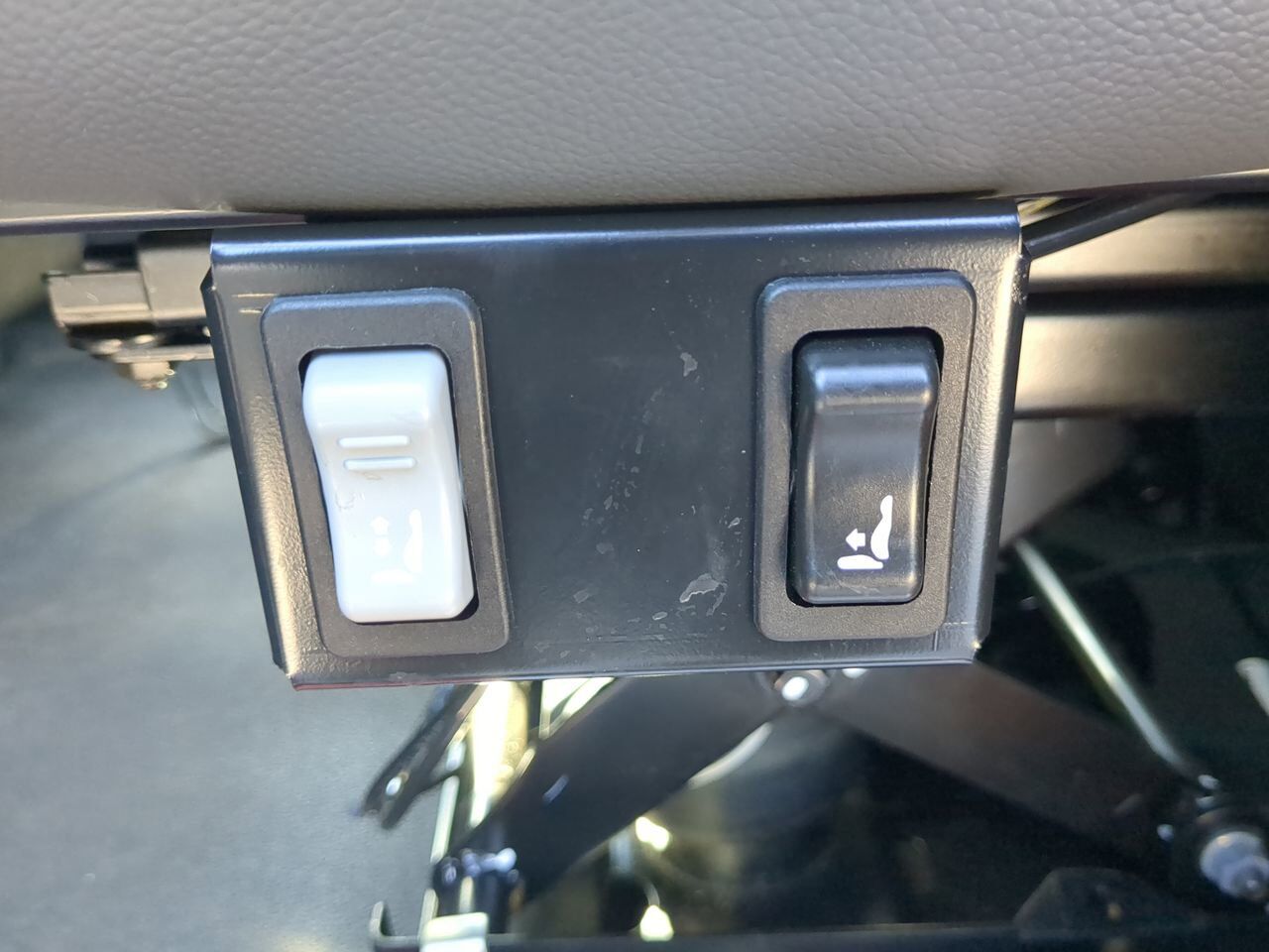 2025 Peterbilt 536 Equipped with Chevron 21.5ft LCG Rollback Body Winder GA