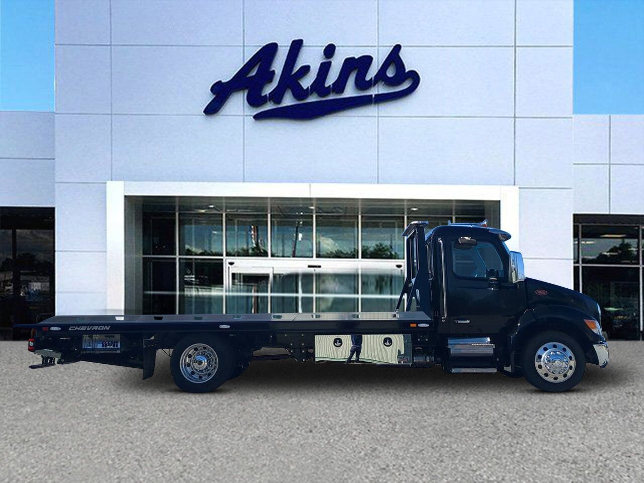 2025 Peterbilt 536 Equipped with Chevron 21.5ft LCG Rollback Body
