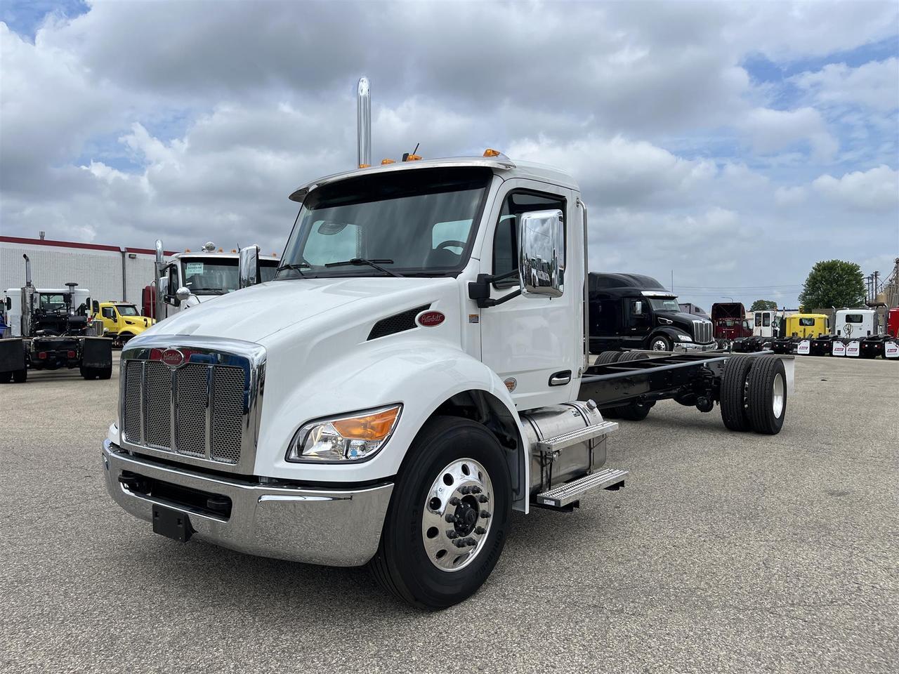 2025 Peterbilt 536 Non South St. Paul MN