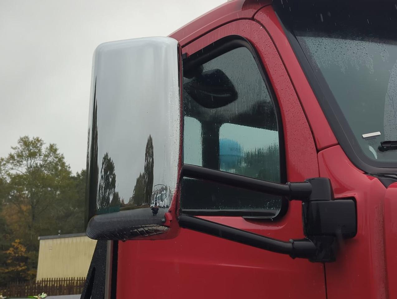 2025 Peterbilt 536 equipped with 21.5ft Chevron LCG Rollback Winder GA