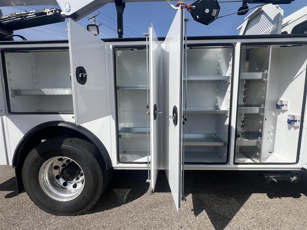 2025 Peterbilt 537 Non Fargo ND