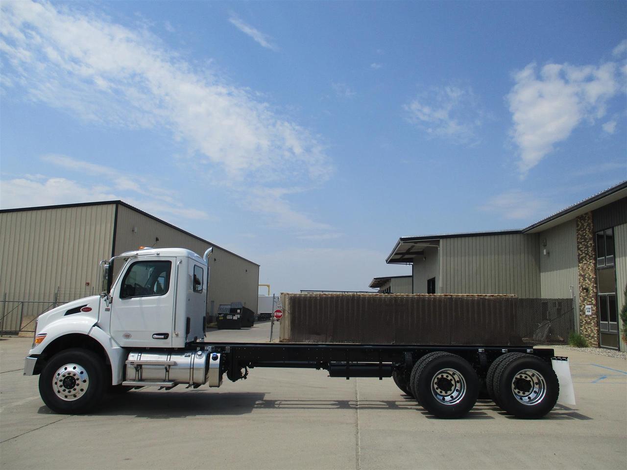 2025 Peterbilt 548 Non Eau Claire WI
