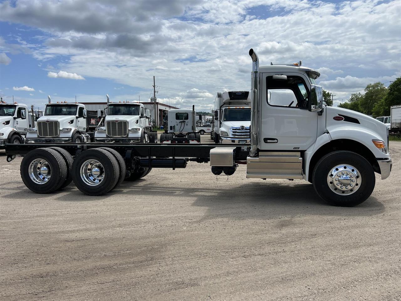 2025 Peterbilt 548 Non South St. Paul MN
