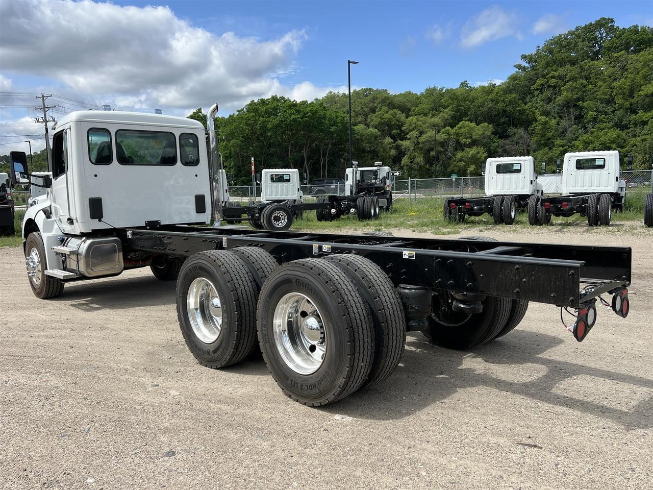 2025 Peterbilt 548 Non South St. Paul MN