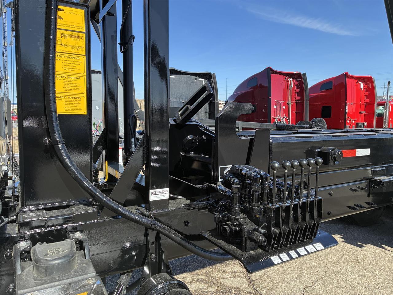 2025 Peterbilt 567 Rochester MN