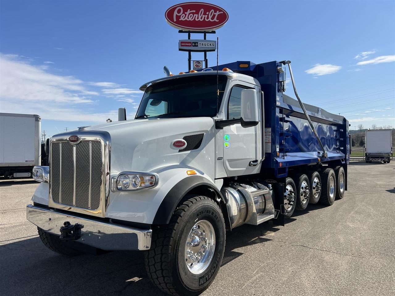 2025 Peterbilt 567 Dump Truck