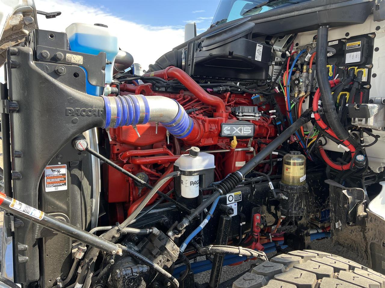 2025 Peterbilt 567 - image 7