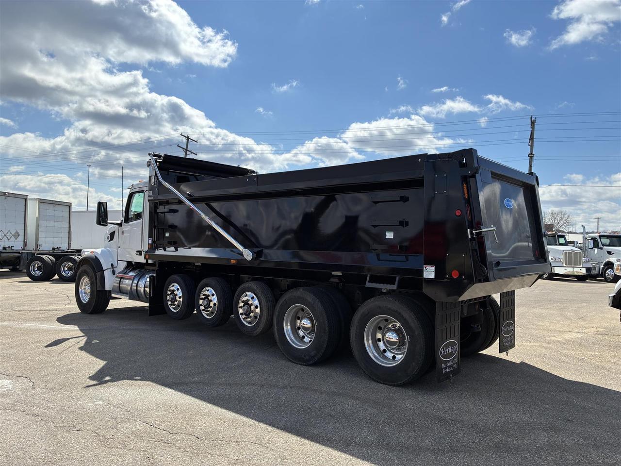 2025 Peterbilt 567 Dump Truck