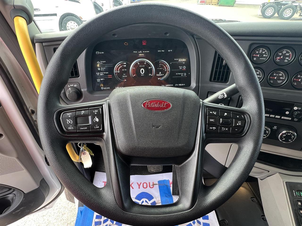 2025 Peterbilt 567 - image 10