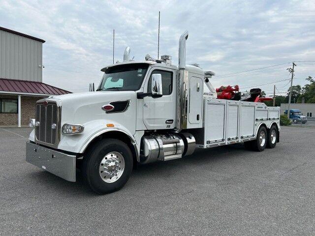 2025 Peterbilt 567 Extended Cab