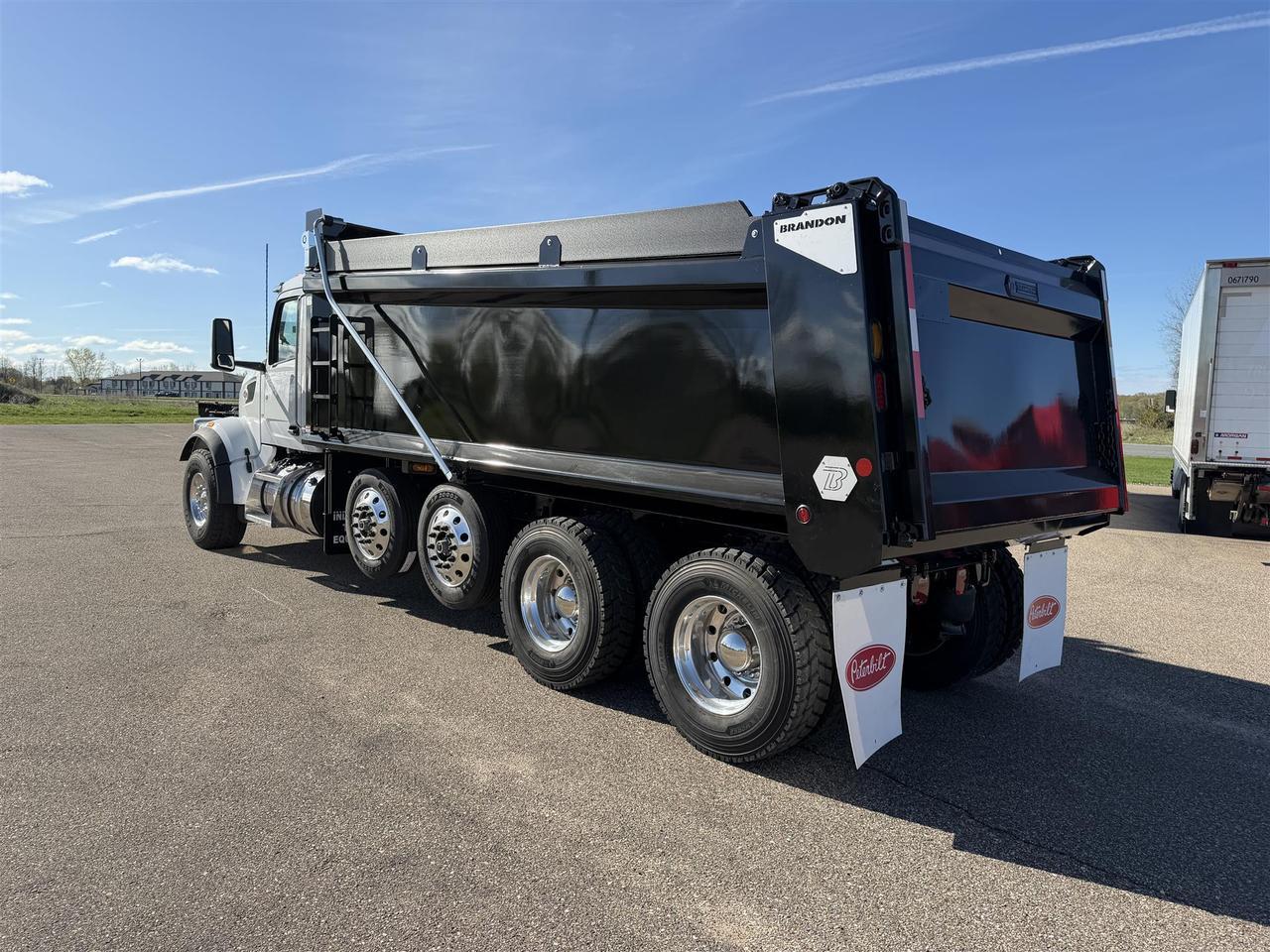 2025 Peterbilt 567 Dump Truck