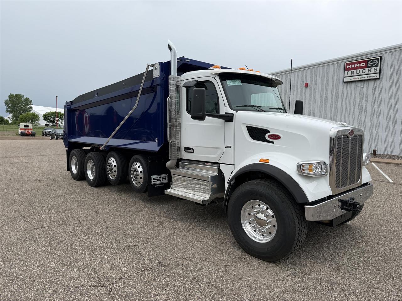 2025 Peterbilt 567 Dump Truck