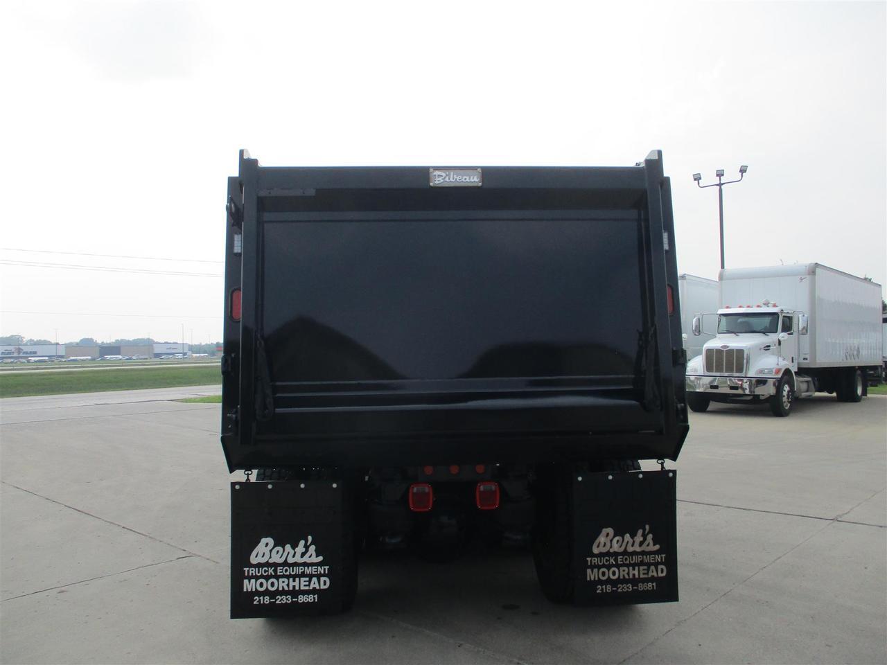 2025 Peterbilt 567 Non Fargo ND