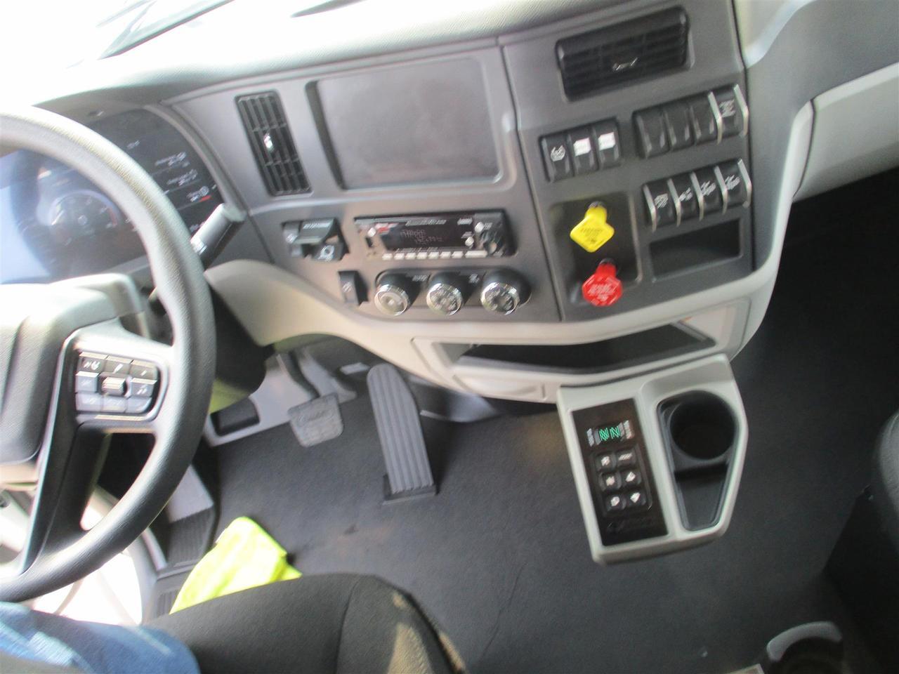 2025 Peterbilt 567 Non Fargo ND