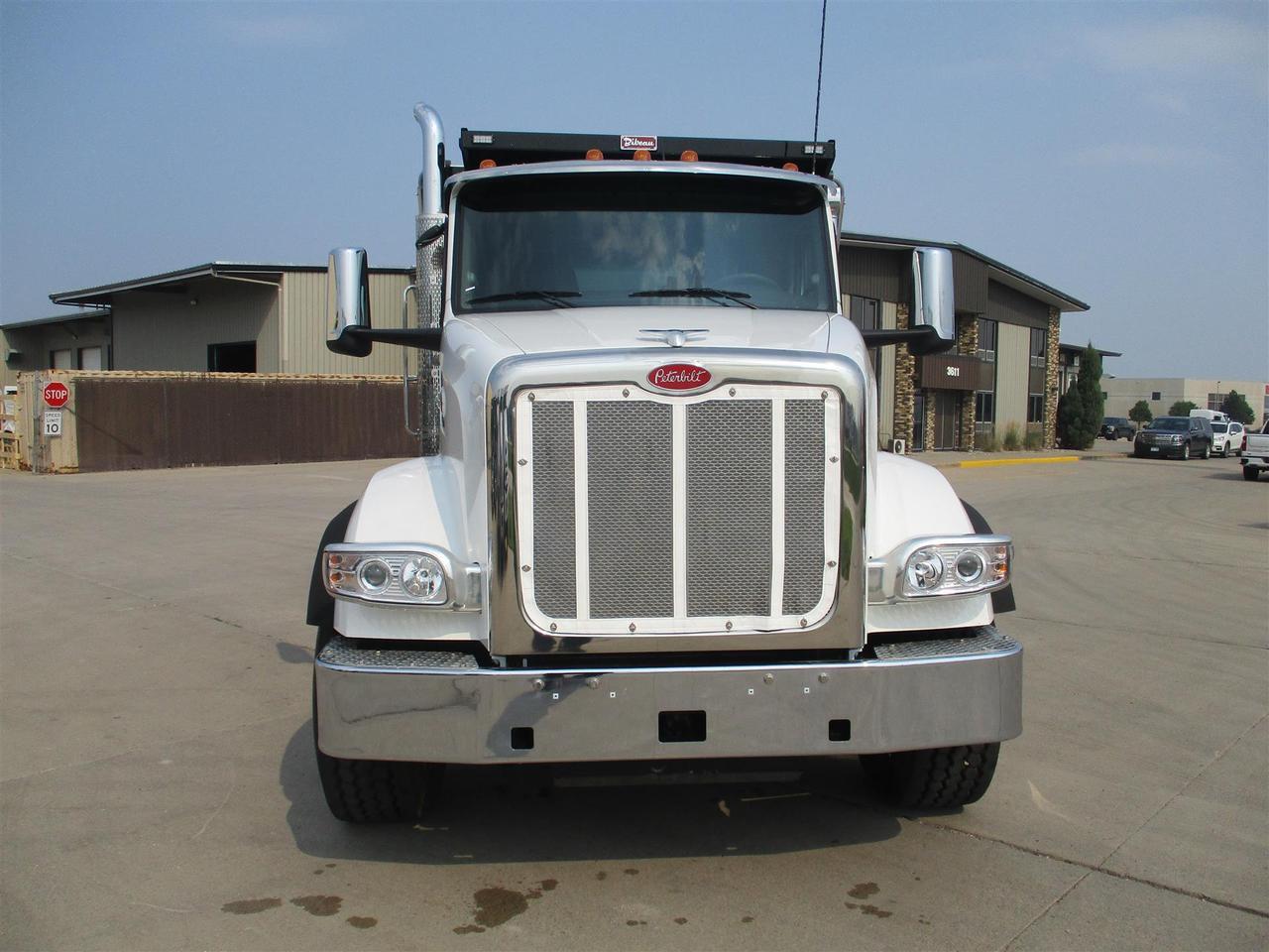 2025 Peterbilt 567 Non Fargo ND