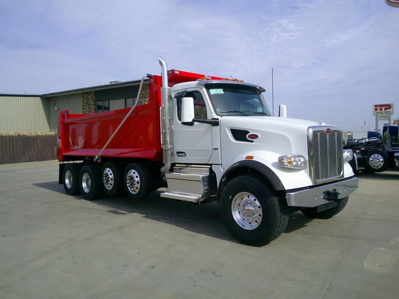2025 Peterbilt 567 Dump Truck