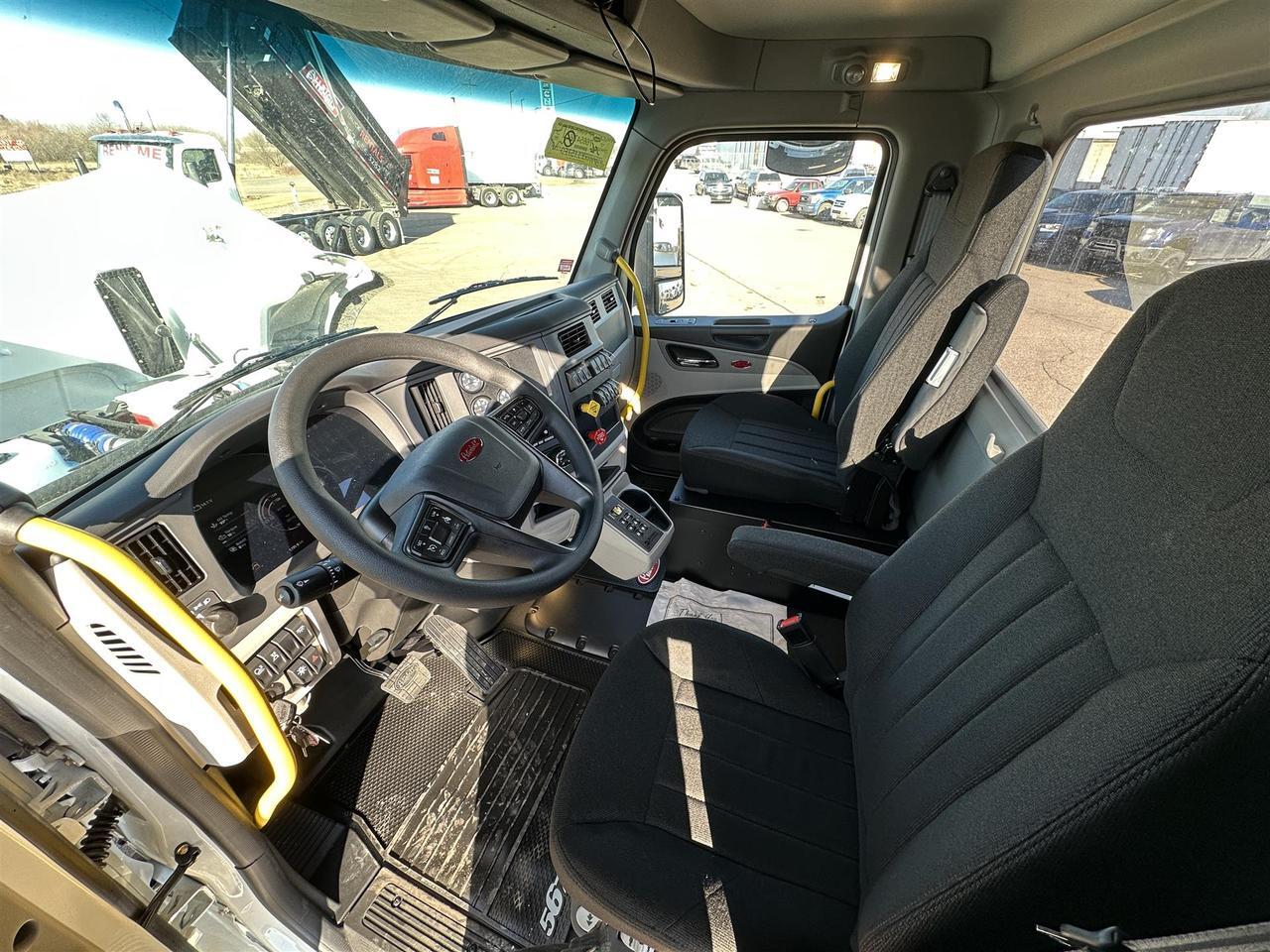 2025 Peterbilt 567 Non Fargo ND