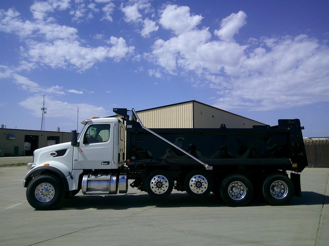 2025 Peterbilt 567 Non Fargo ND