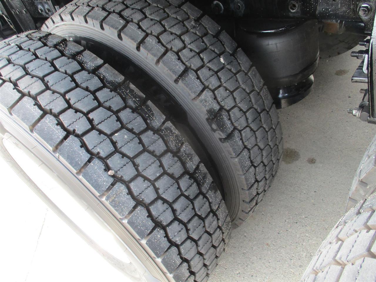 2025 Peterbilt 567 Non South St. Paul MN