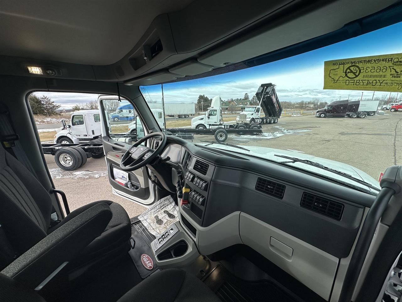 2025 Peterbilt 567 Non South St. Paul MN