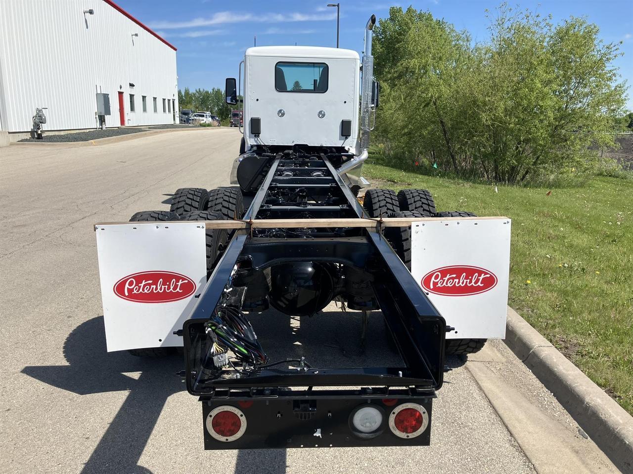 2025 Peterbilt 567 Non South St. Paul MN