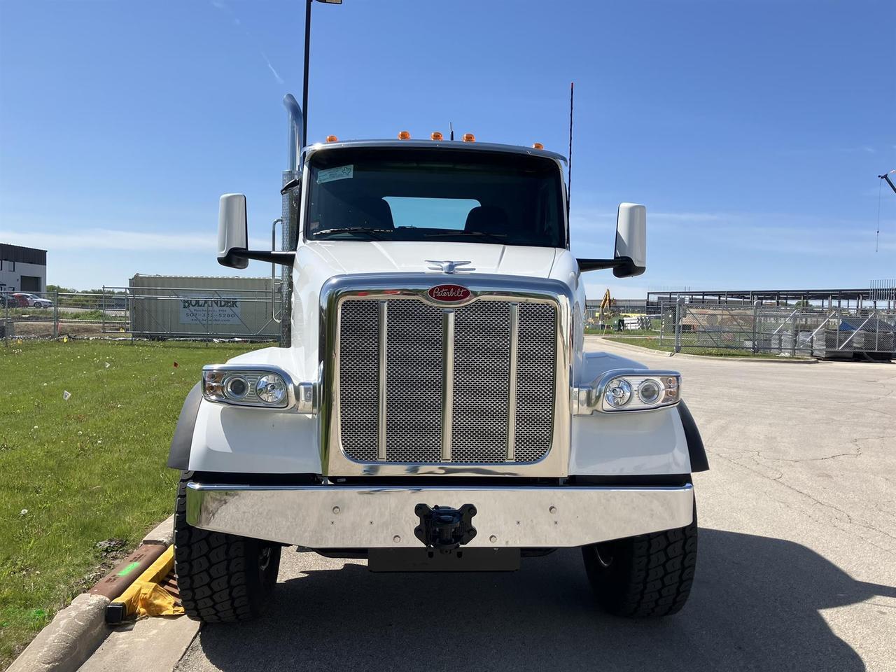 2025 Peterbilt 567 Non South St. Paul MN