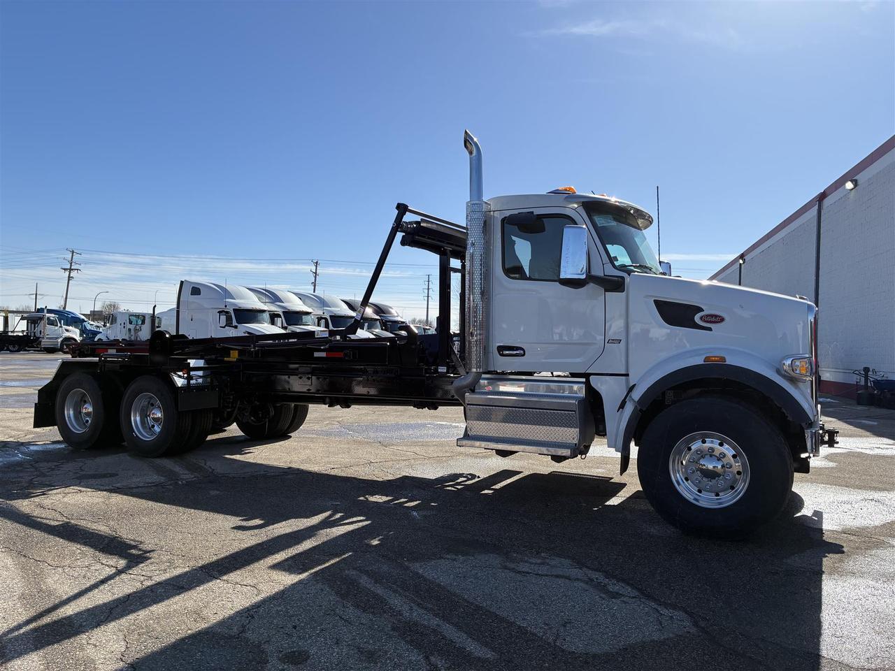 2025 Peterbilt 567 Non South St. Paul MN