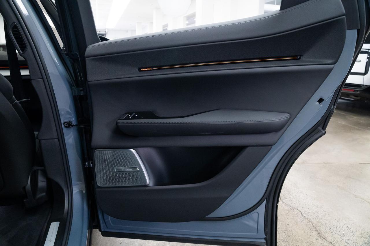 2025 Polestar 3 Head-Up Display Bowers &amp; Wilkins Sound Portland OR