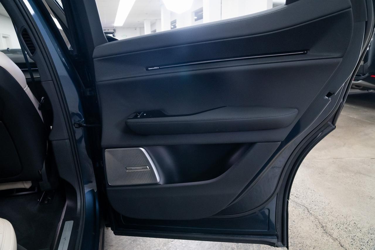 2025 Polestar 3 Long Range Dual Motor 1 Owner Vented Seats Bowers &amp; Wilkins Portland OR