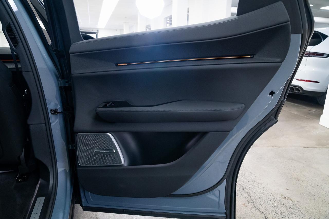 2025 Polestar 3 Long Range Dual Motor Bowers &amp; Wilkins Audio Head-Up Display Portland OR