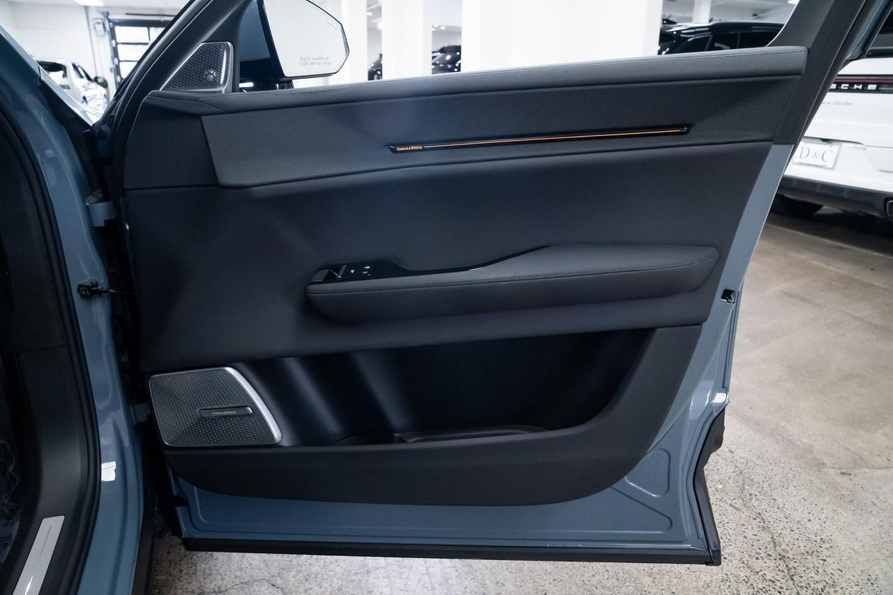 2025 Polestar 3 Long Range Dual Motor Bowers &amp; Wilkins Audio Head-Up Display Portland OR