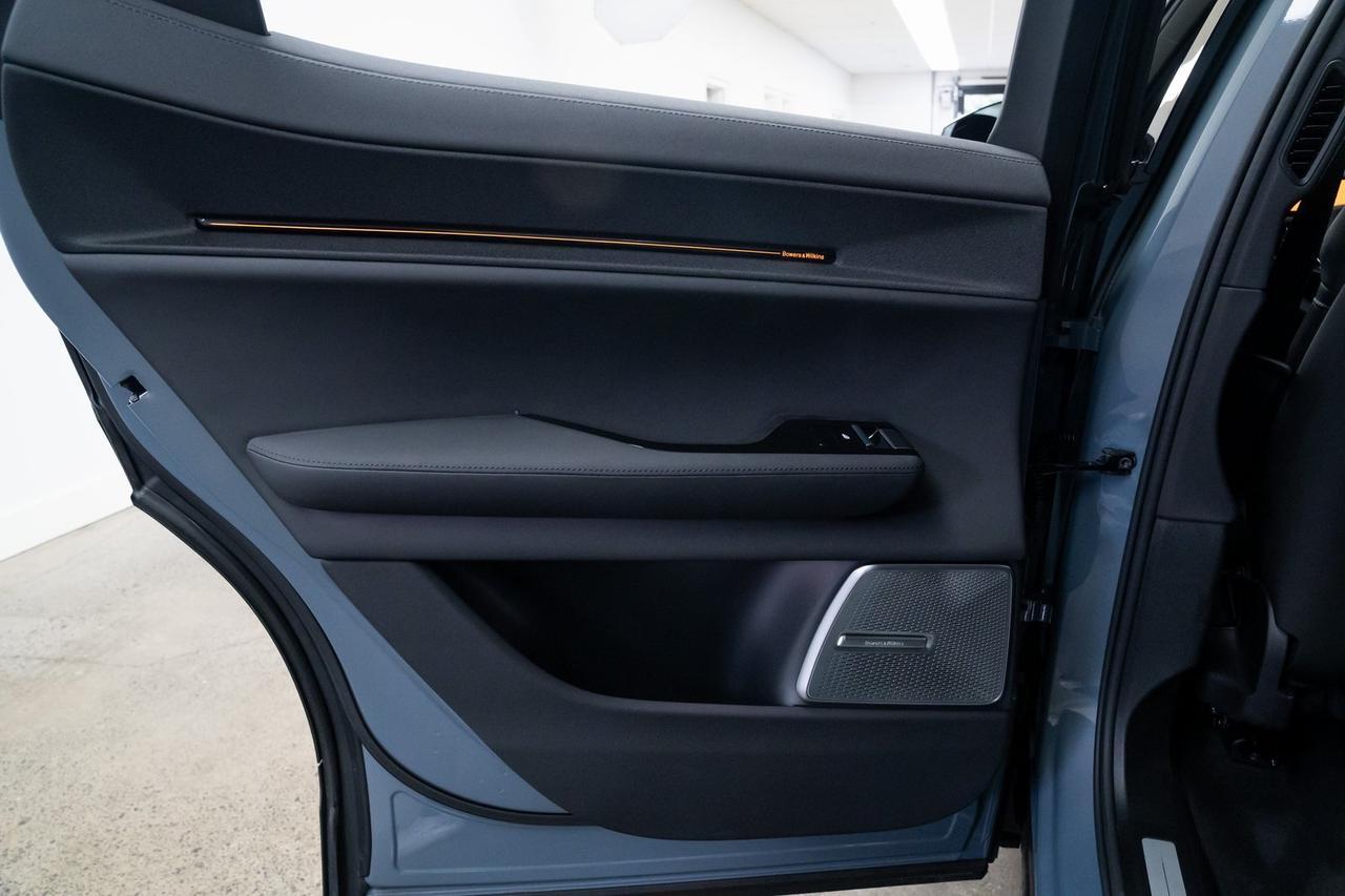 2025 Polestar 3 Long Range Dual Motor Bowers &amp; Wilkins Audio Head-Up Display Portland OR