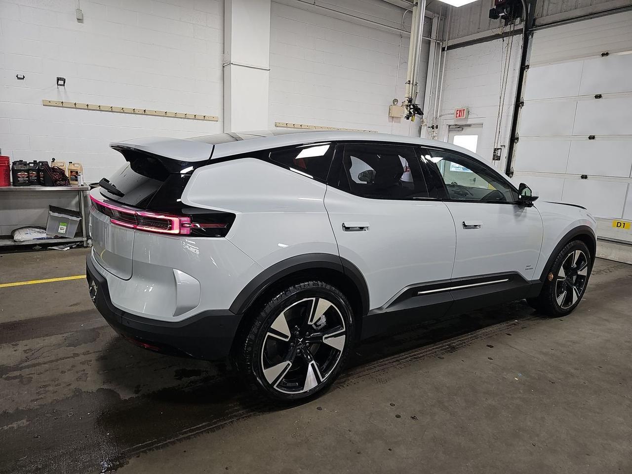 2025 Polestar 3 Long Range Dual Motor Bowers &amp; Wilkins Sound Head-Up Display Portland OR