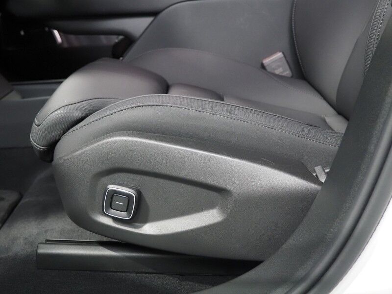 2025 Polestar 3 Long Range Dual Motor Performance AWD *PERFORMANCE PKG, PLUS & PILOT PKGS, HEADS-UP DISPLAY, NAVIGATION, ADAPTIVE CRUISE, SAFETY ALERTS, 360 CAMERAS, PANO GLASS ROOF, HEATED SEATS/STEERING, 22 INCH WHEELS, BOWERS & WILKINS Round Rock TX