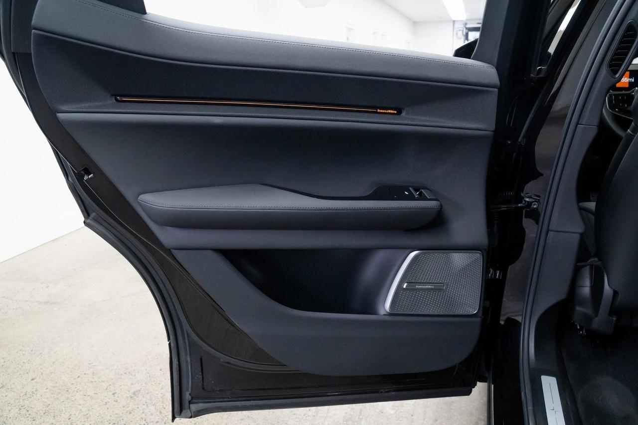 2025 Polestar 3 Plus Pack Bowers &amp; Wilkins Sound Portland OR