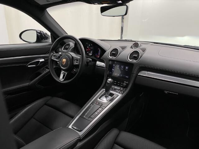 2025 Porsche 718 Cayman Appleton WI
