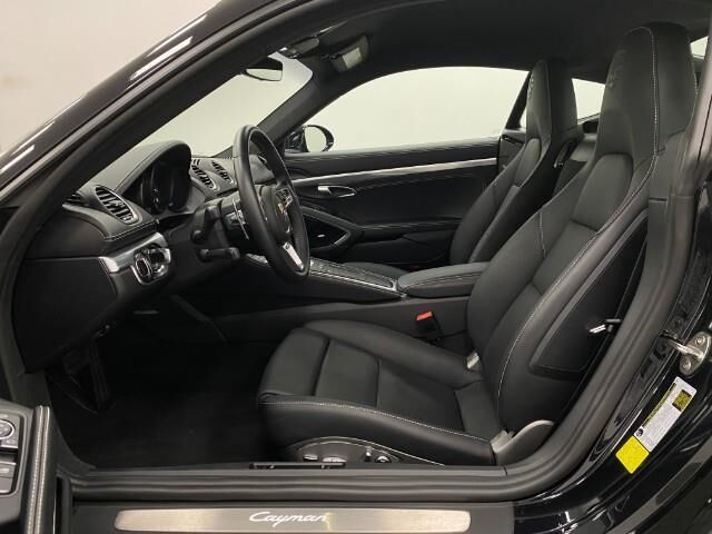 2025 Porsche 718 Cayman Appleton WI