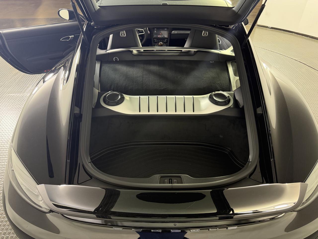 2025 Porsche 718 Cayman Newark DE