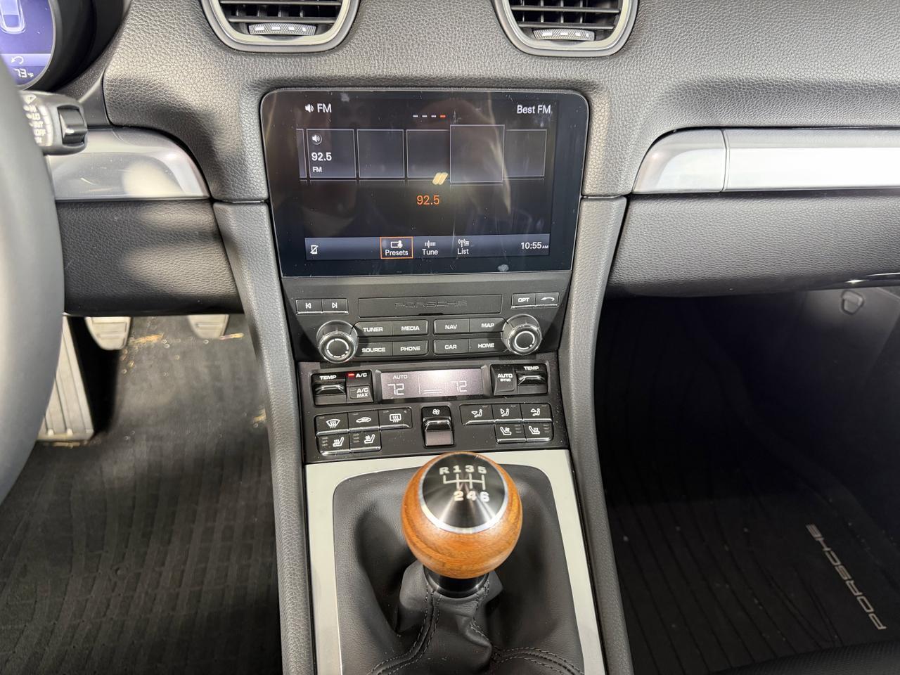 2025 Porsche 718 Cayman Newark DE
