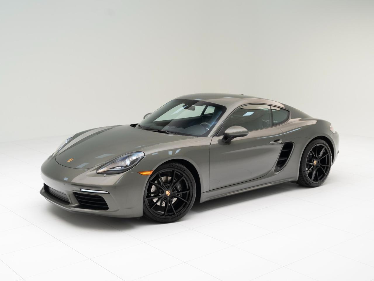 2025 Porsche 718 Cayman