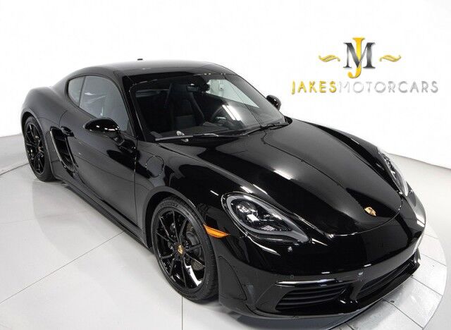 2025 Porsche Cayman photo 11