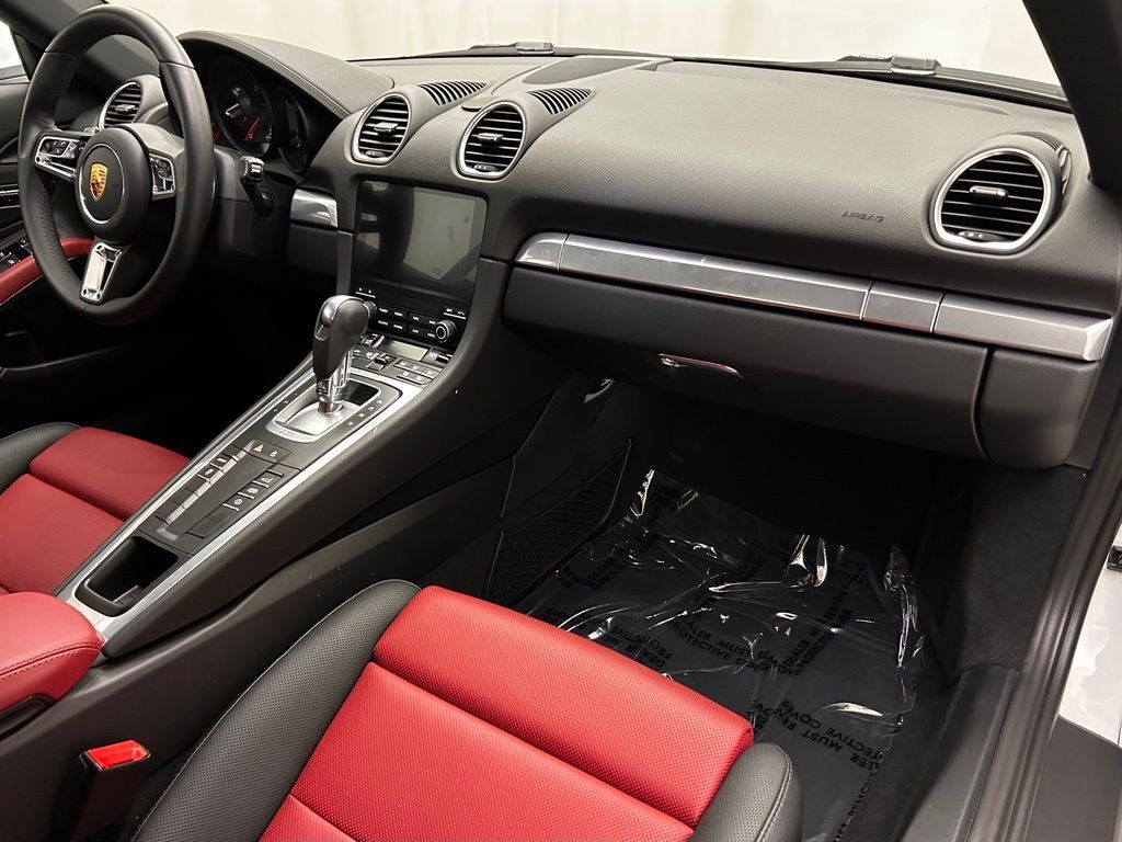 2025 Porsche 718 Cayman Base Portland OR