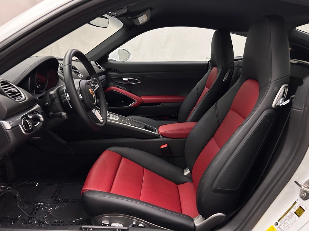 2025 Porsche 718 Cayman Base Portland OR
