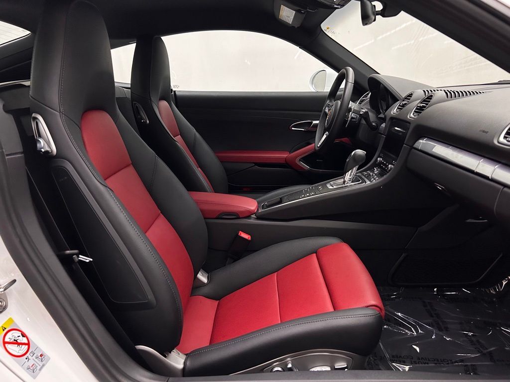 2025 Porsche 718 Cayman Base Portland OR