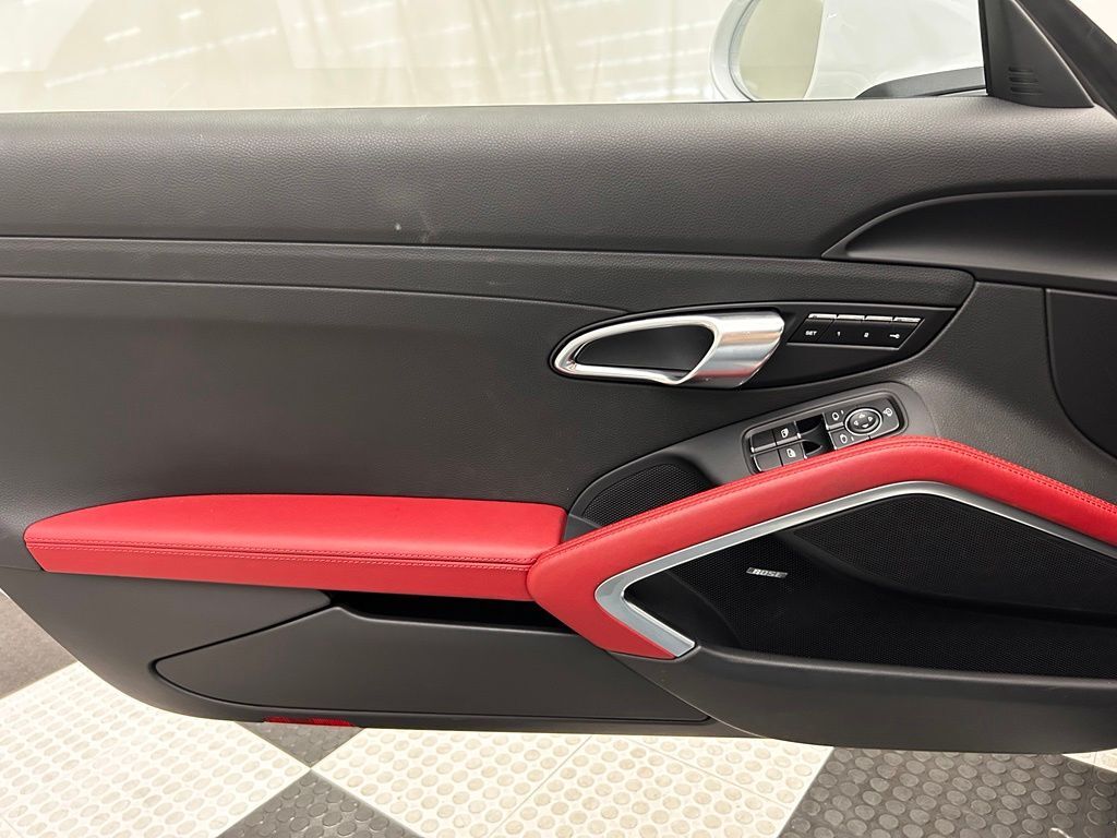 2025 Porsche 718 Cayman Base Portland OR