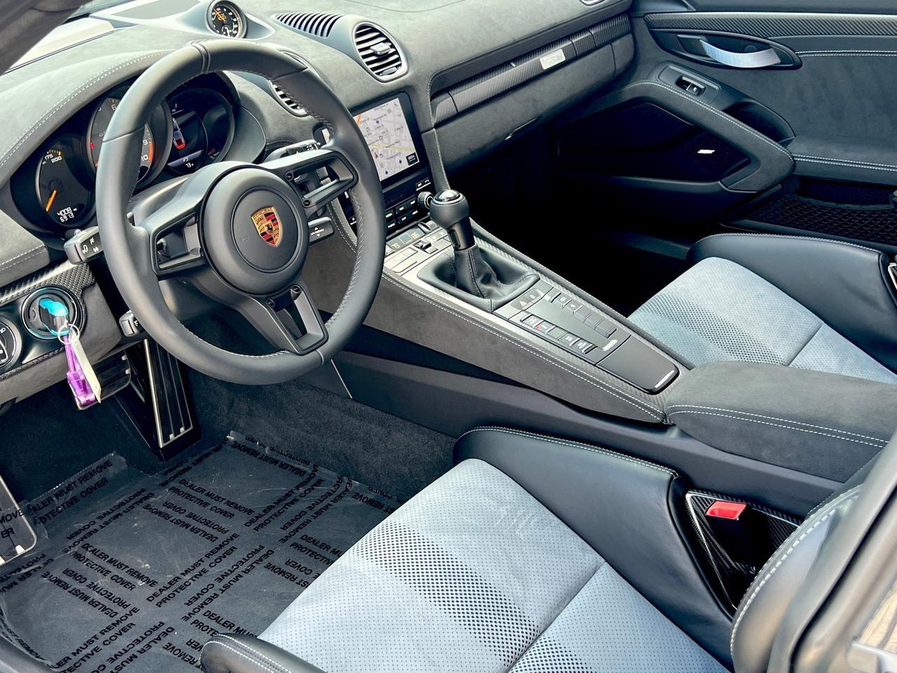 2025 Porsche 718 Cayman GT4 RS