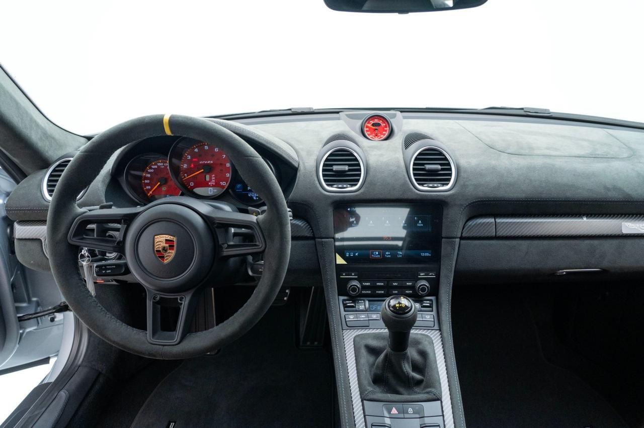 2025 Porsche 718 Cayman GT4 RS Pompano Beach FL